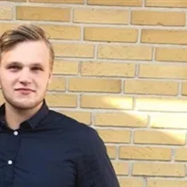 Christian søger job som