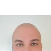 Dragan søger job som rengøringsassistent / butiksmedarbejder / ufaglært / logistikmedarbejder / chauffør