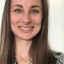 Louise søger job som receptionist / kontorassistent